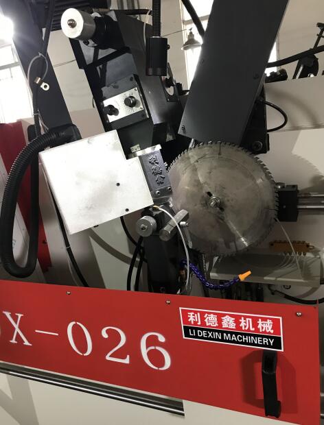 佛山市利德鑫機械制造有限公司