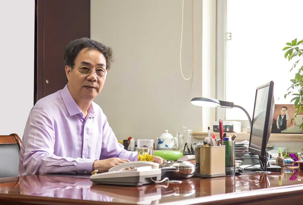 厂房设备 厂房设备