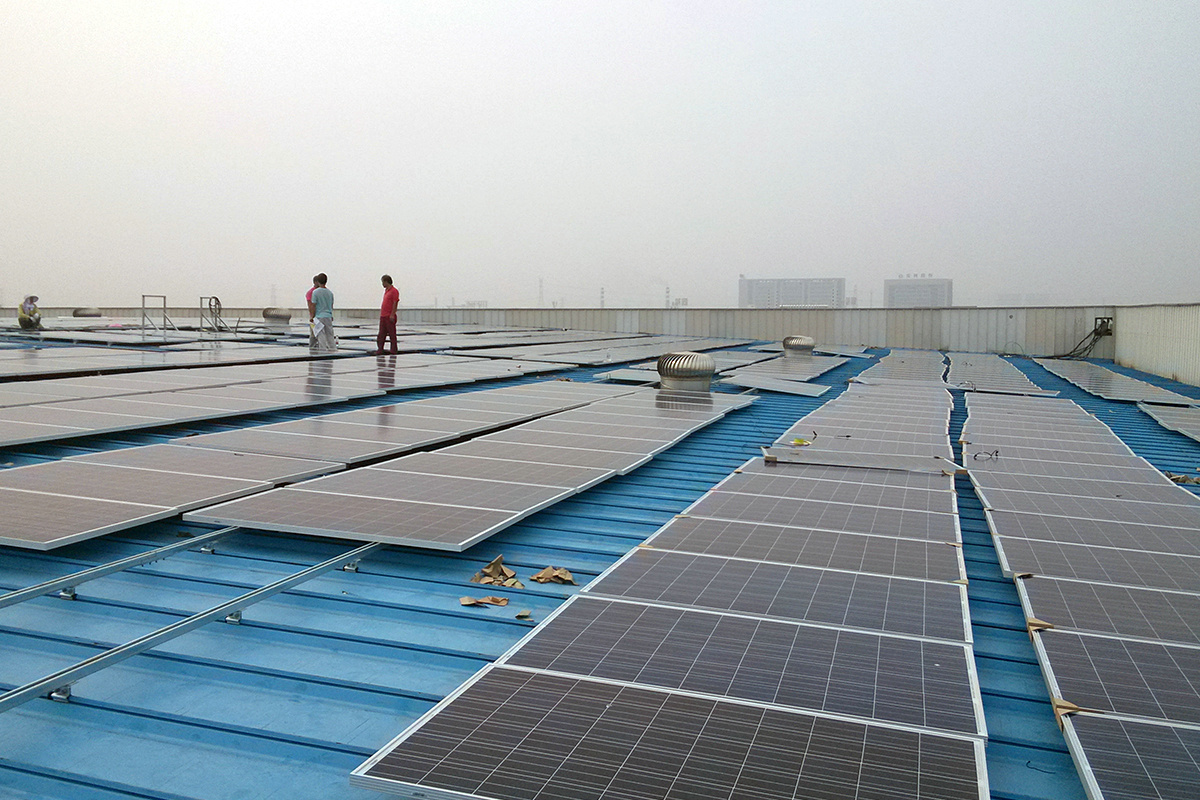 中国の15MW屋上太陽光発電所