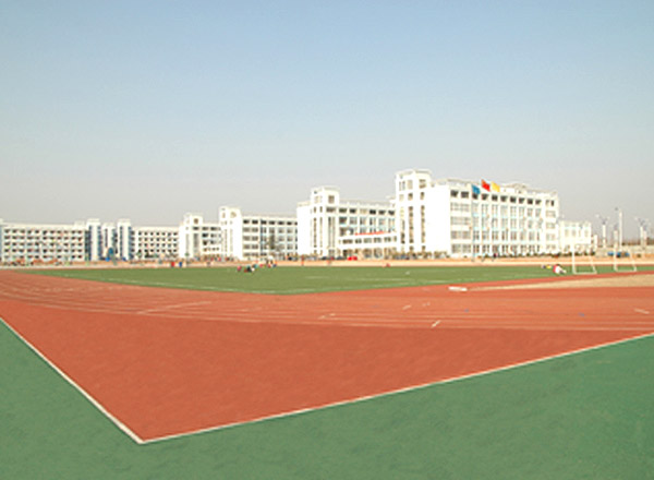 广场及体育场地工程