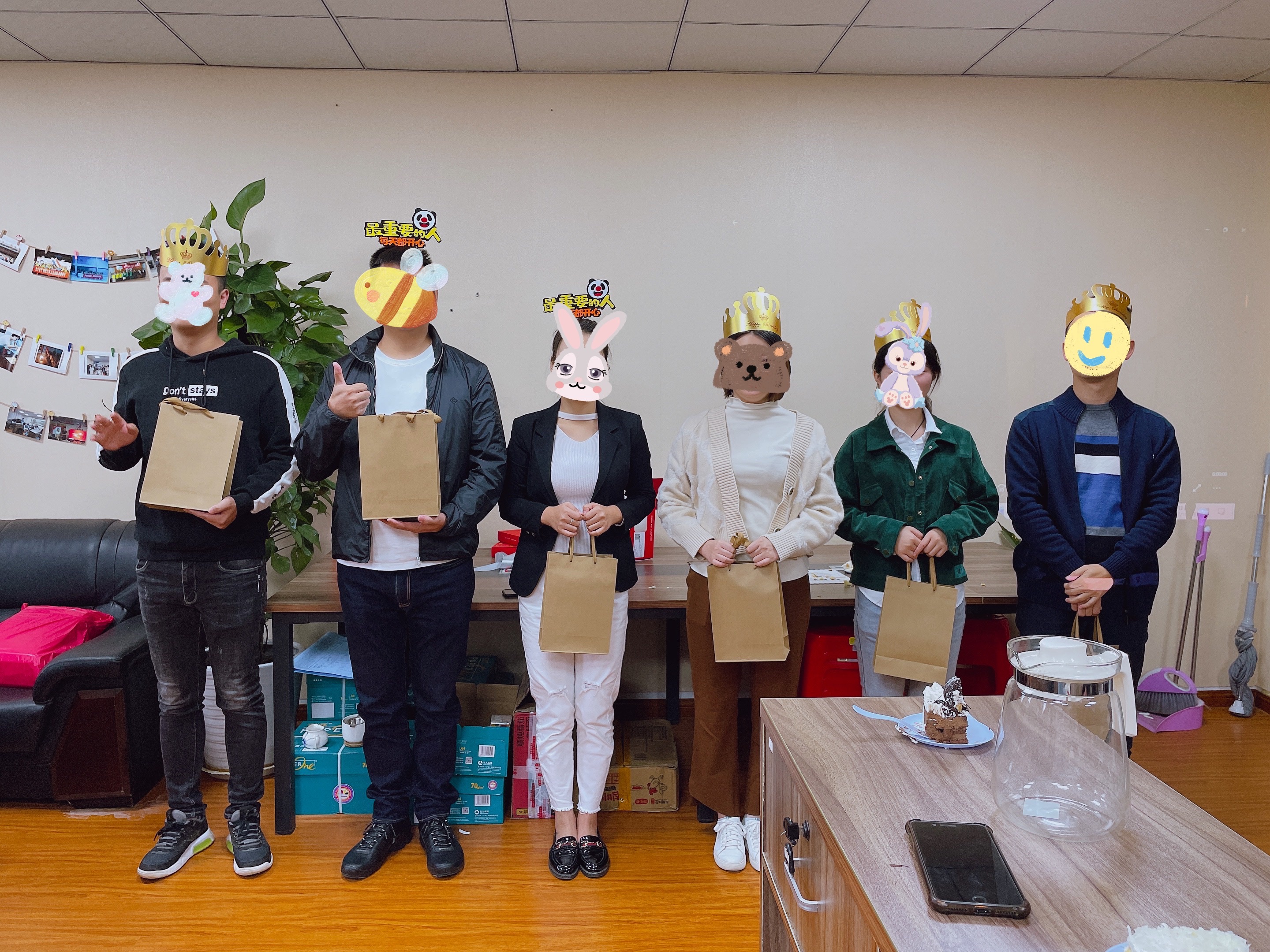 【携手同心·感恩有你】和记怡情10月员工生日会
