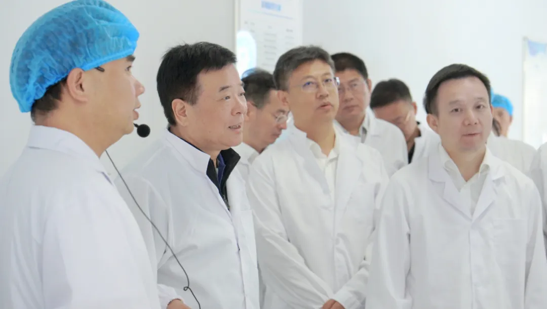 湖南省人大常委会党组成员、副主任陈飞率队调研Evo视讯官网生物
