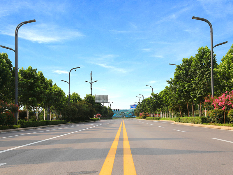 鶴壁湘江路智能路燈項(xiàng)目