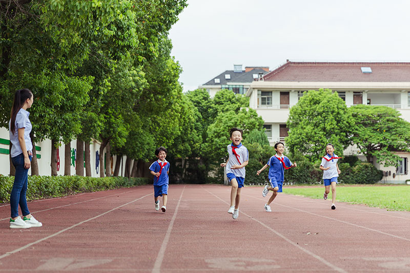 返校復(fù)學(xué)在即！如何做好復(fù)學(xué)的準(zhǔn)備？別擔(dān)心，開學(xué)防疫指南來啦!