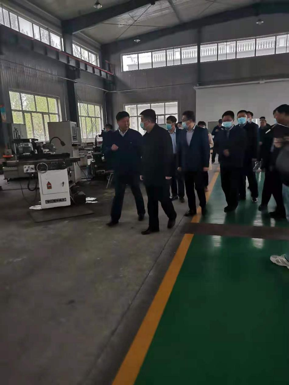 The mayor of Mudanjiang City came to inspect our company