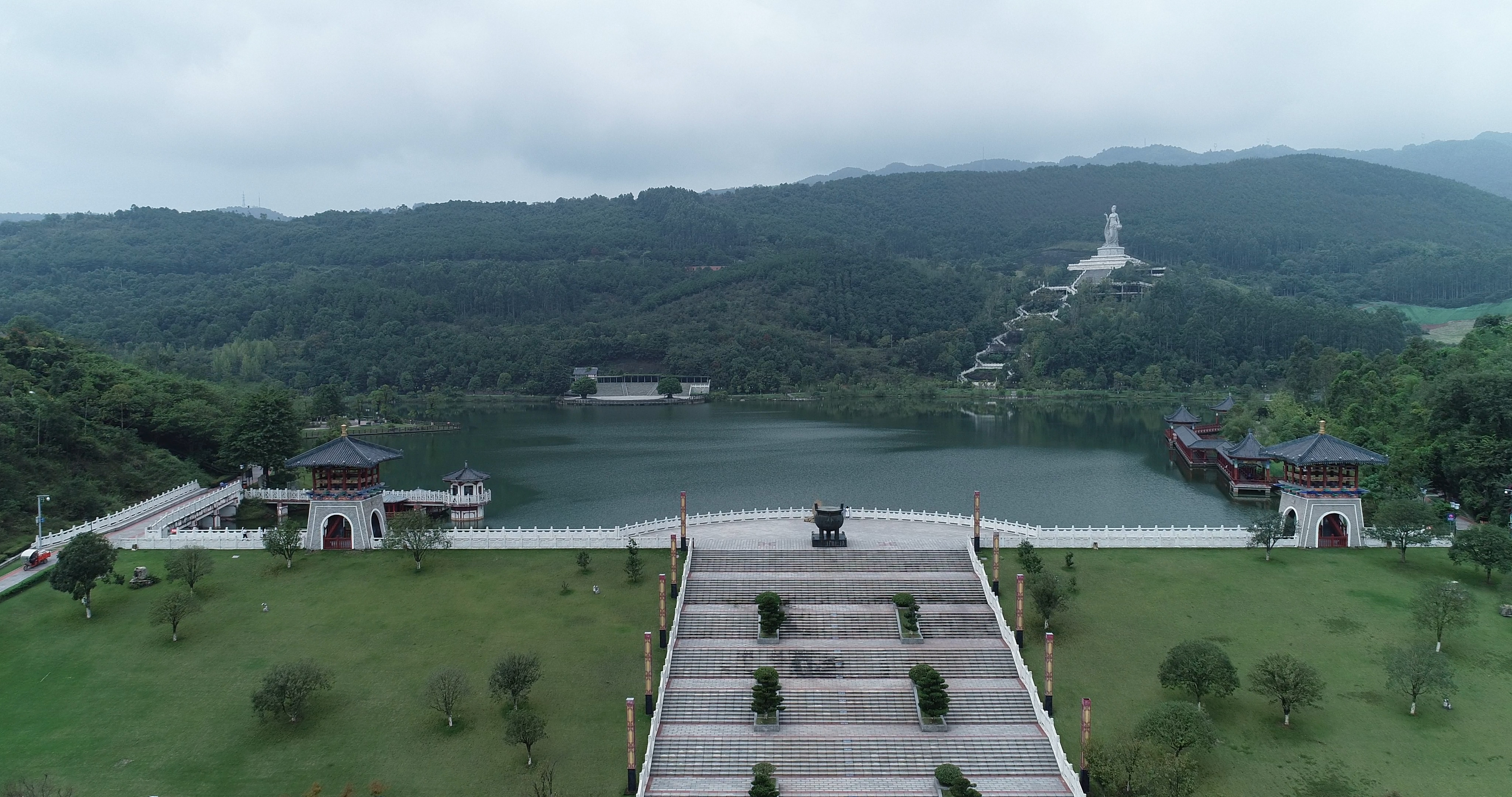 永川神女湖广场工程