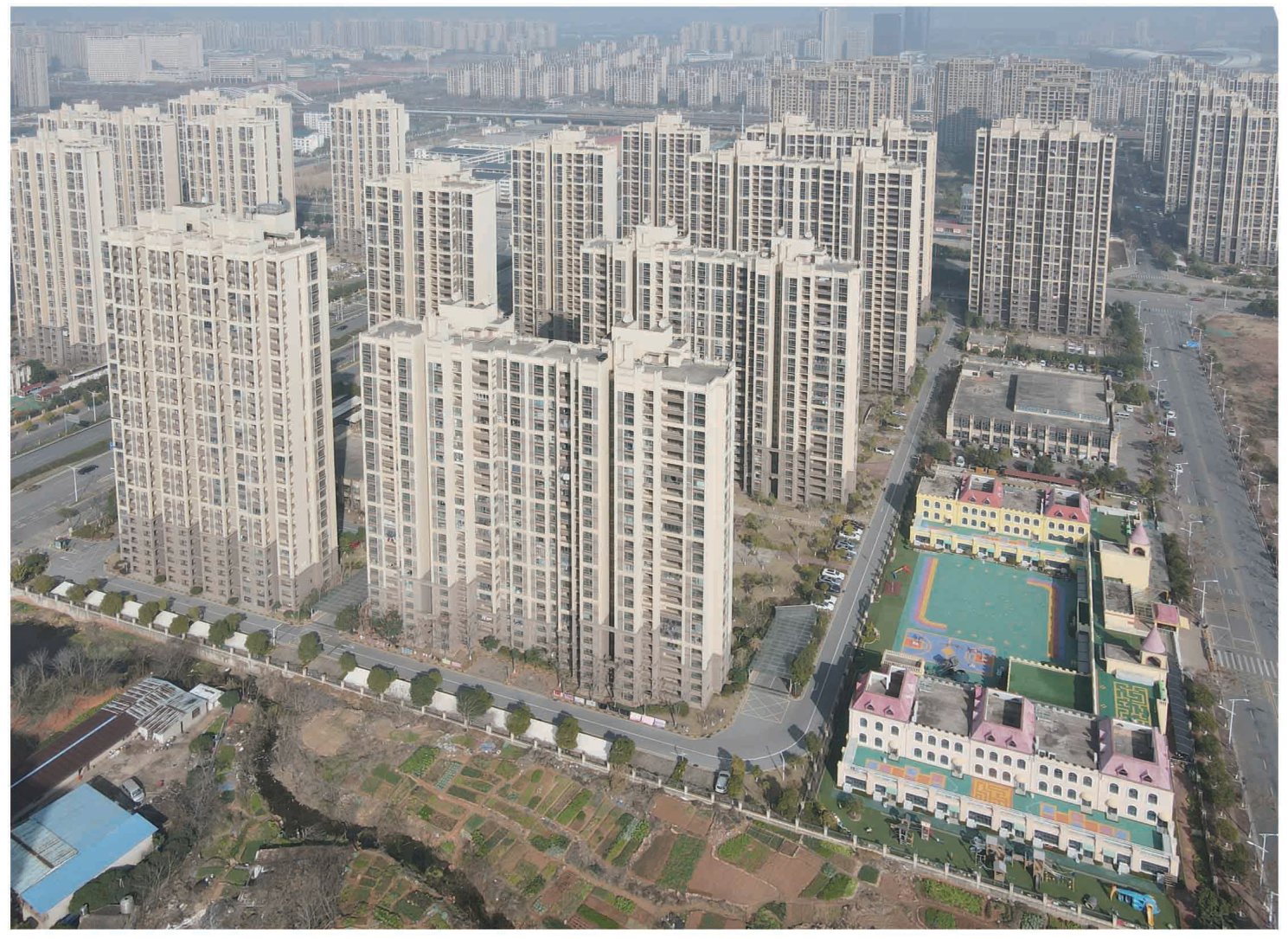 九龍湖綜合性住房小區(qū)一標(biāo)段