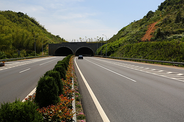 绍诸高速 兰亭隧道 