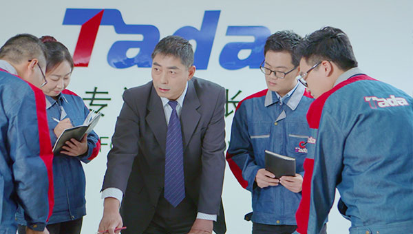 第三代梳齒交換式停車機器人SILOMAT智能搬運系統和控制系統,立體車庫技術中心及立體車庫研發設計