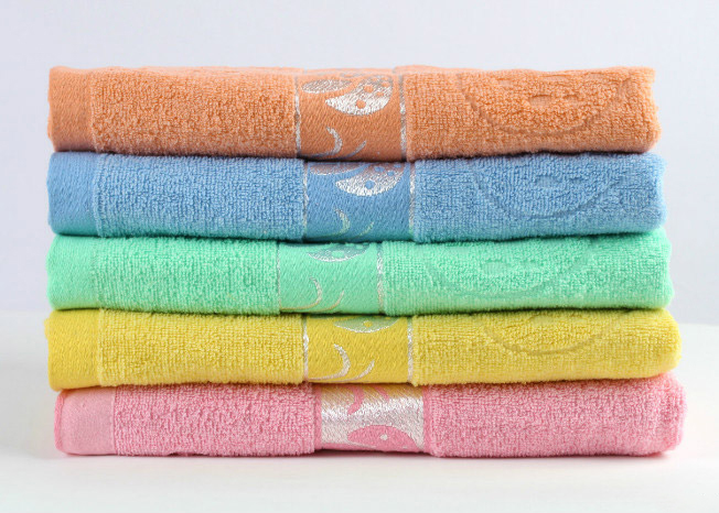 【元宏紡織】關于毛巾的使用期限和使用方法
