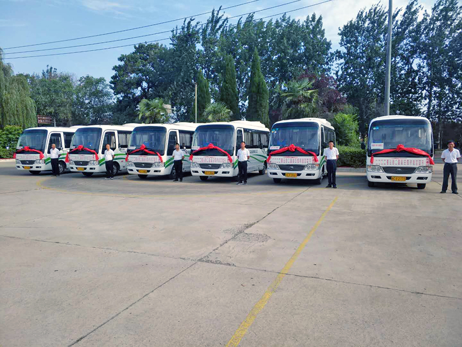 車站廣場客運公交照片3