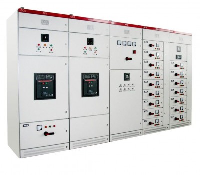 GCS-0.4交流低壓抽出式開關柜