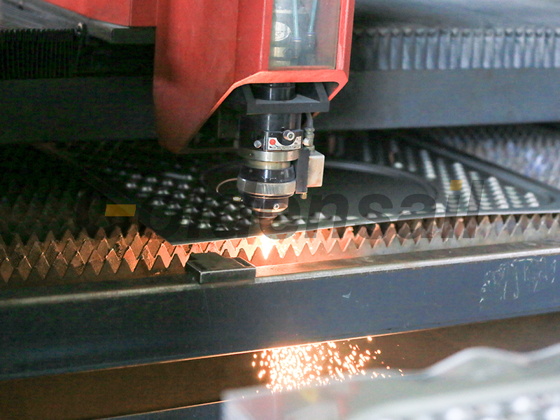 CNC laser cutting machine -1