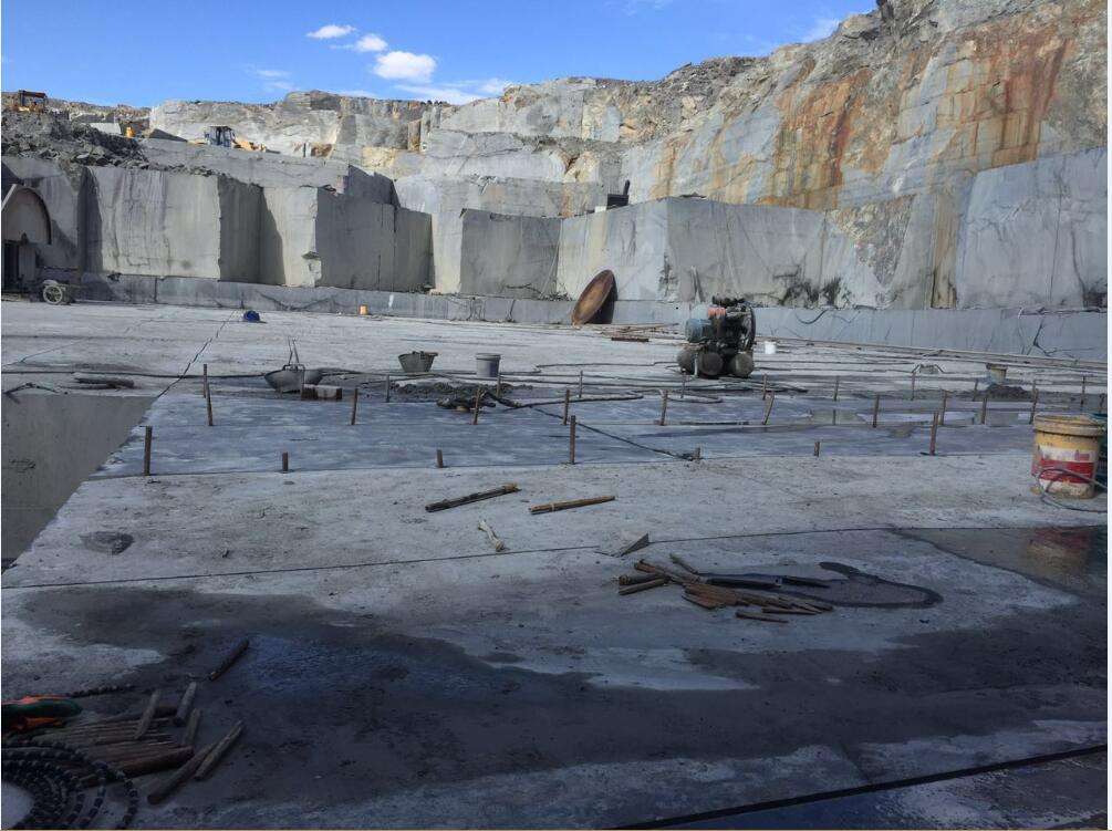 2020年全國在建、擬建建筑用砂石礦山項目布局逐漸優化