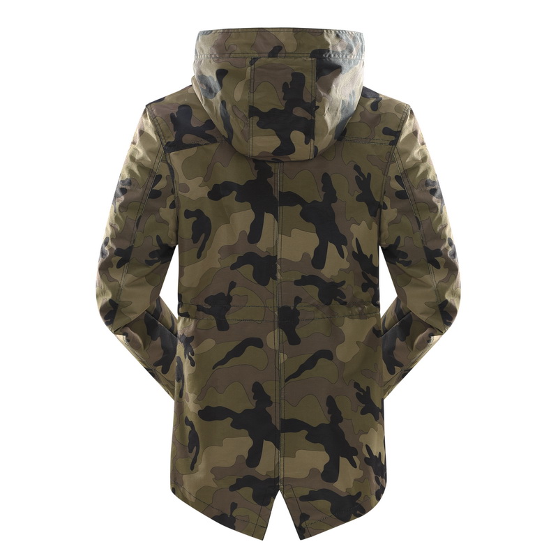 What are the characteristics of a parka