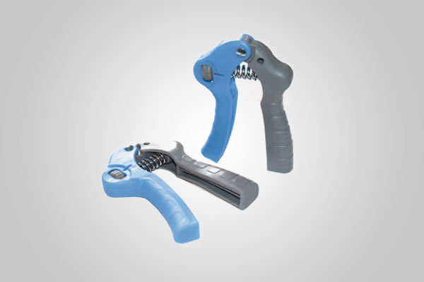 ADJUSTABLE HAND GRIP