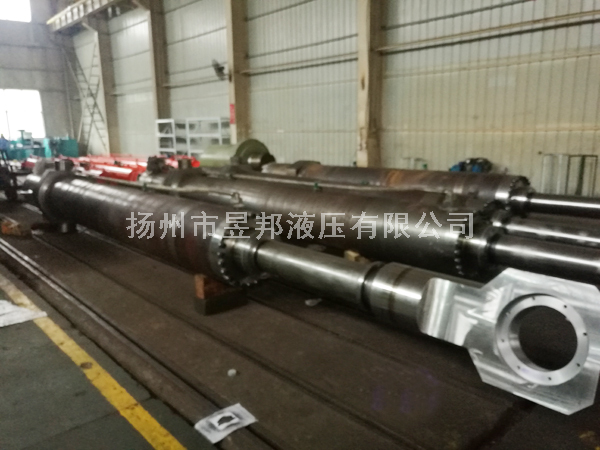 液壓?jiǎn)㈤]機(jī)油缸