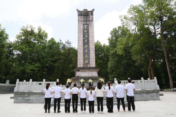 追寻红色足迹