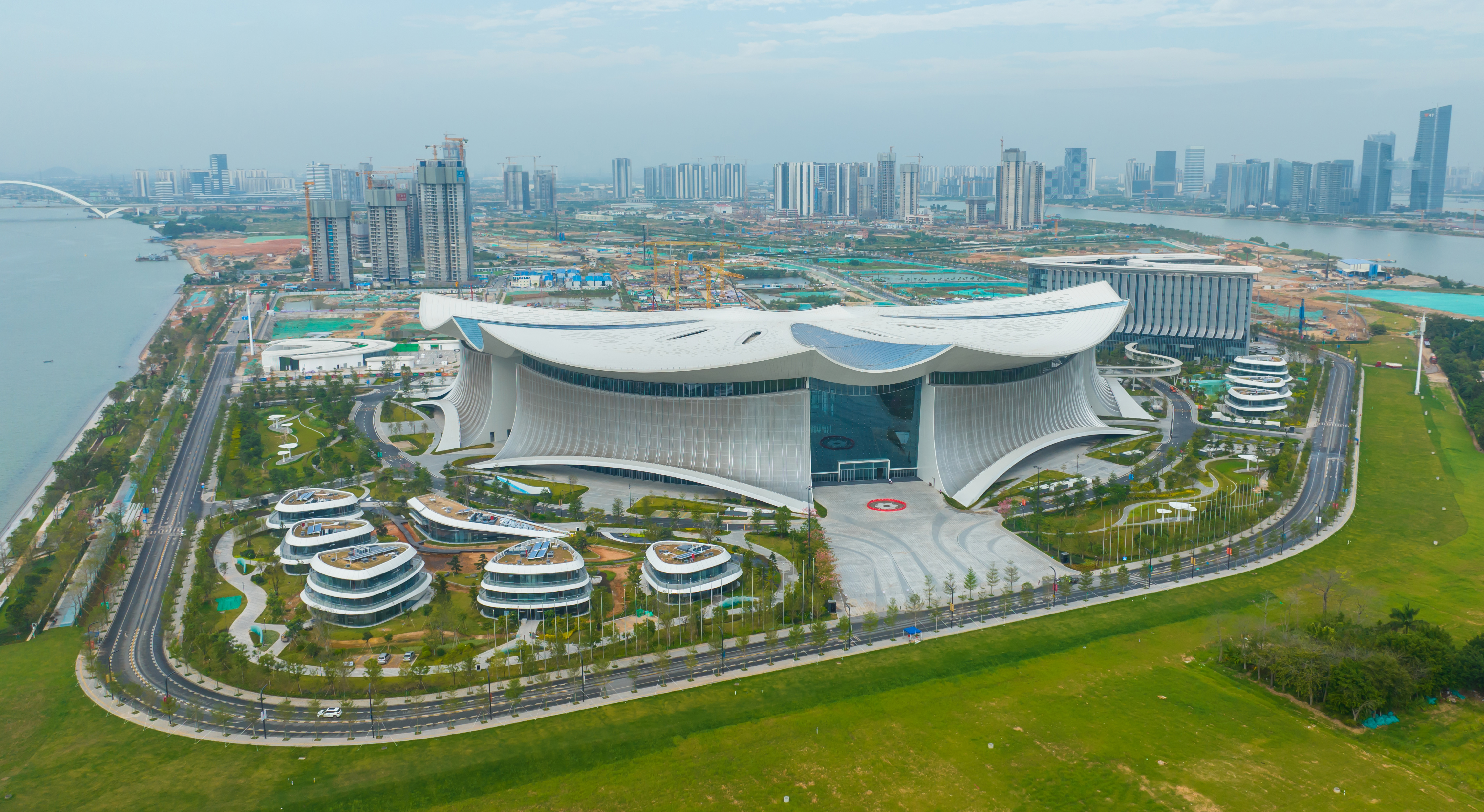 廣(guǎng)州南沙國(guó)際金融論壇（IFF）永久會(huì)址