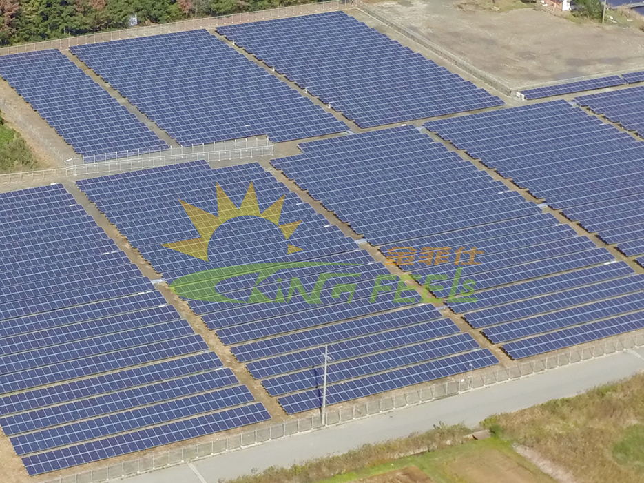 スクリュー杭中国メーカー日本の太陽光発電プロジェクト 8.6MW